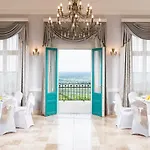 Kincsem Kastely Hotel