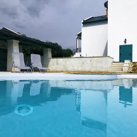 Hotel Kincsem Kastely Tolcsva