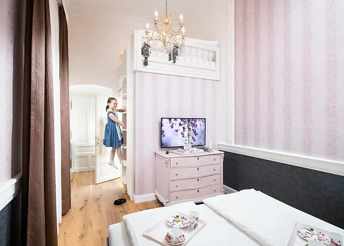 Kincsem Kastely Hotel